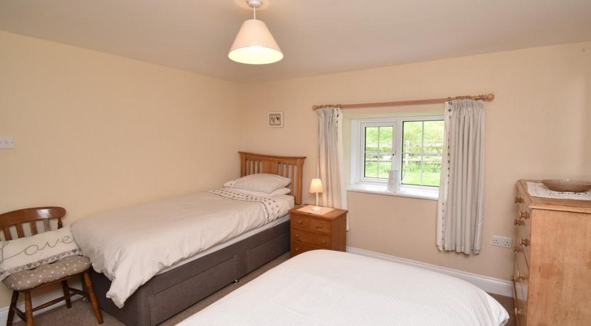 Photo of 3 Bed in Newlands