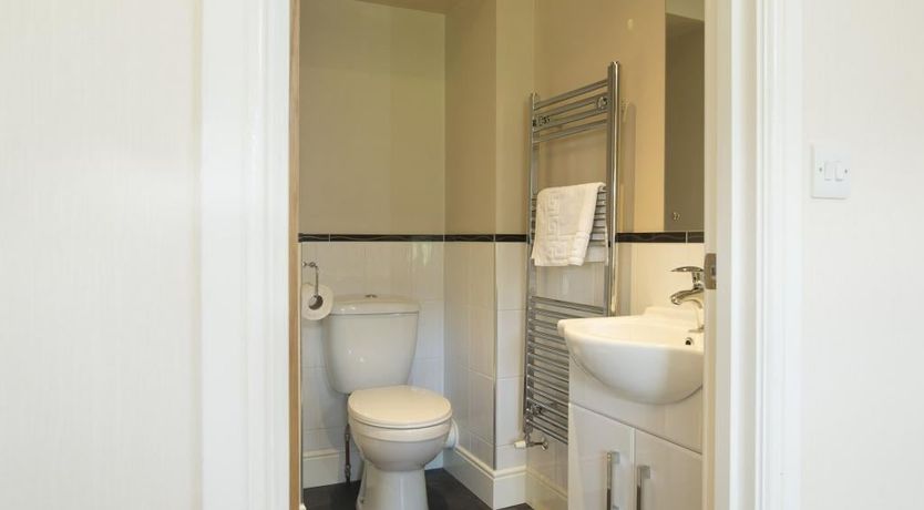 Photo of 3 Bed in Newlands