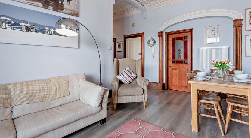 Photo of 2 Bed in Tenby