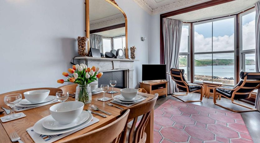 Photo of 2 Bed in Tenby