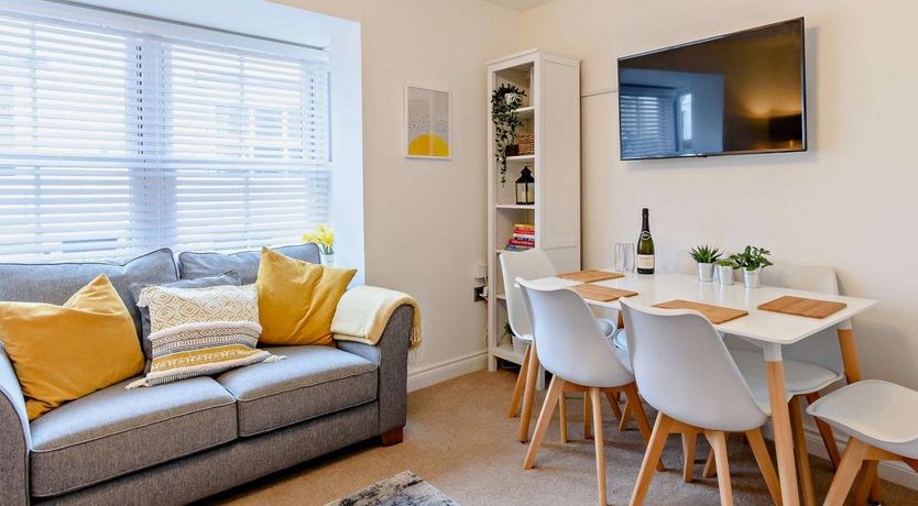 Photo of 3 Bed in Ventnor