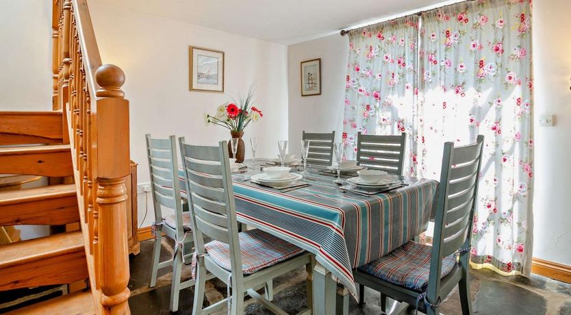 Photo of 3 Bed in Tywyn