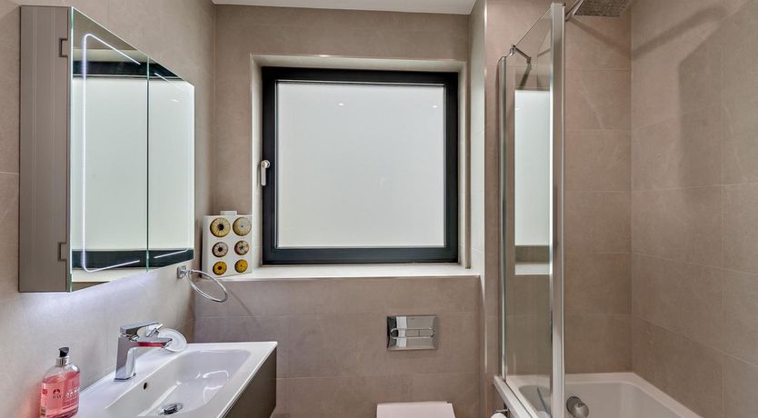 Photo of 2 Bed in Ramsgate