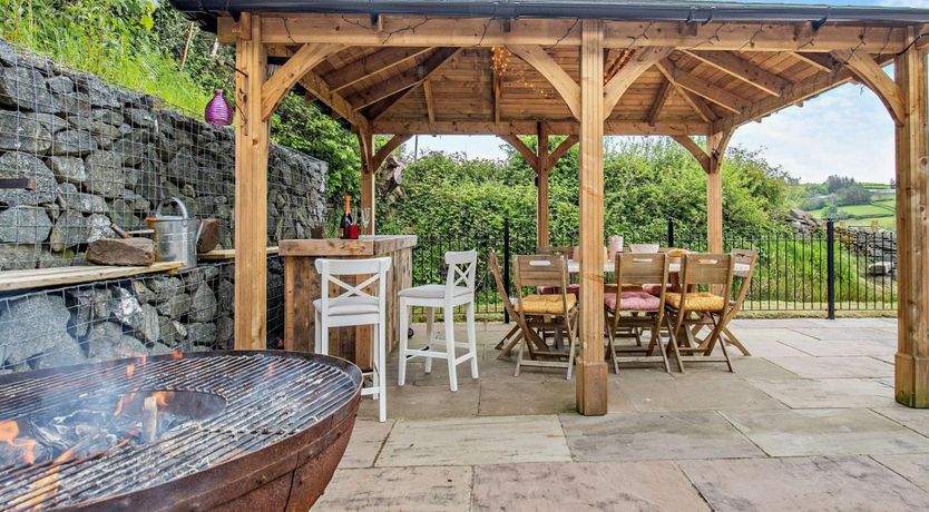 Photo of 4 Bed in Brecon