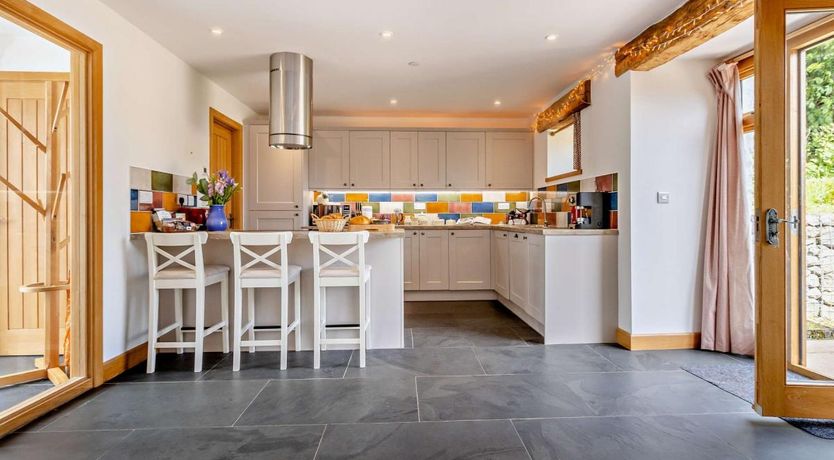 Photo of 4 Bed in Cray