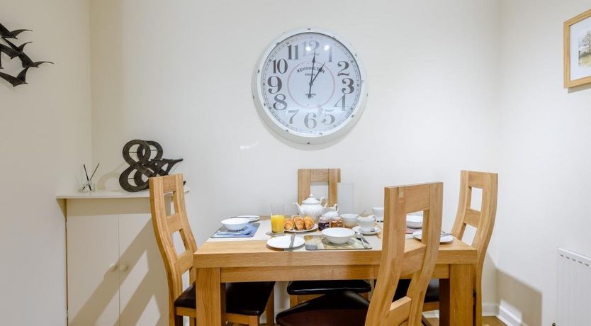 Photo of 1 Bed in Milford on Sea