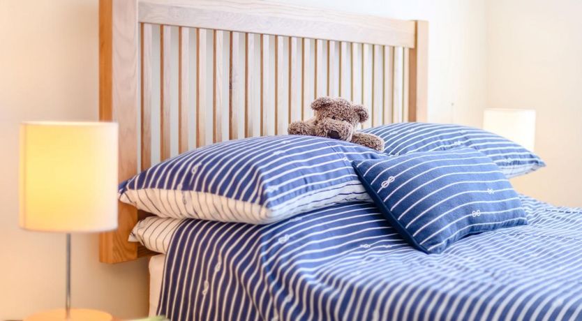 Photo of 1 Bed in Milford on Sea