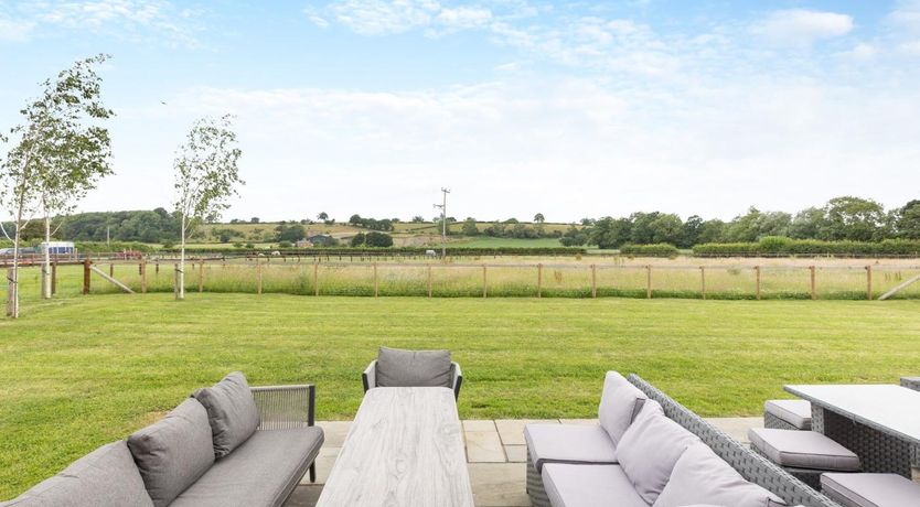Photo of 5 Bed in Llanymynech
