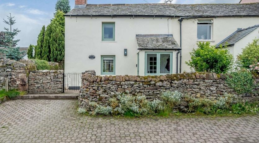 Photo of 2 Bed in Newby