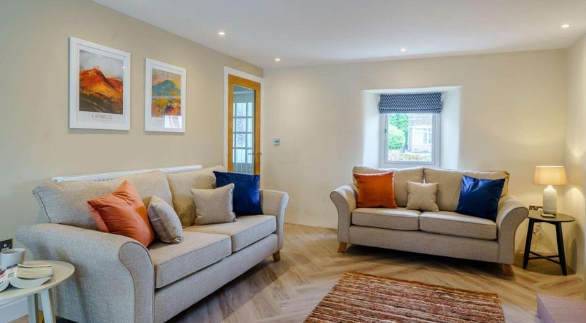 Photo of 2 Bed in Newby