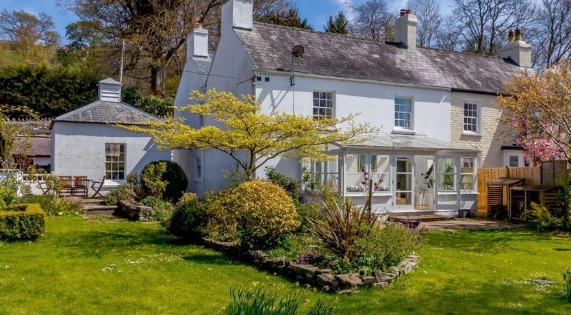 Photo of House in Mid Wales