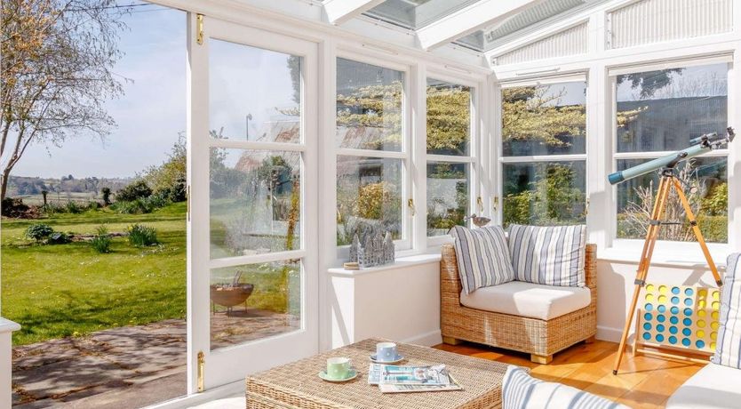 Photo of 3 Bed in Cathedine