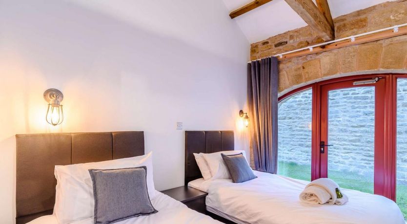 Photo of 2 Bed in Langley on Tyne