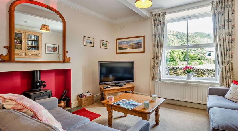 Photo of 3 Bed in Chapel Stile