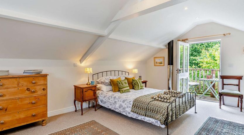 Photo of 1 Bed in Talyllyn