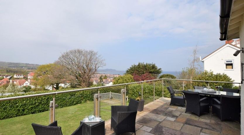 Photo of 3 Bed in Old Colwyn