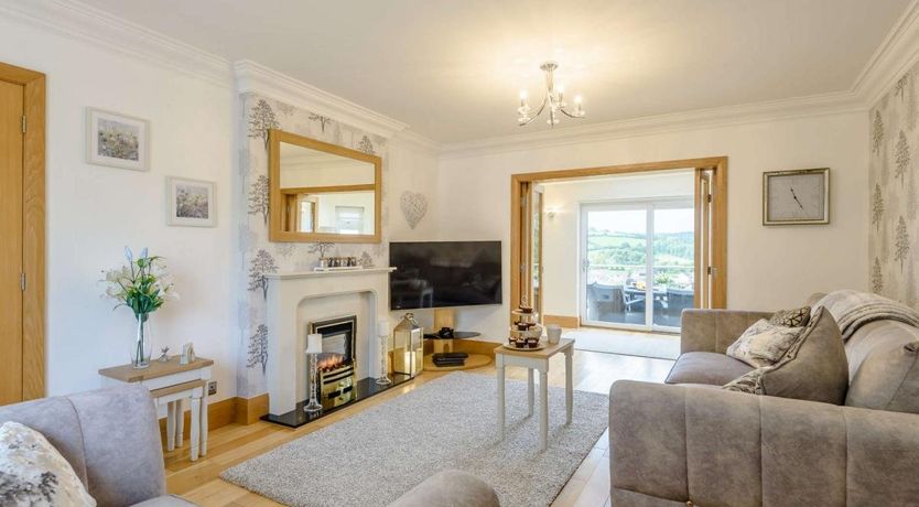 Photo of 3 Bed in Old Colwyn