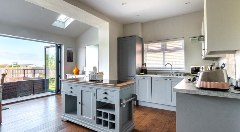 Photo of 3 Bed in Seahouses