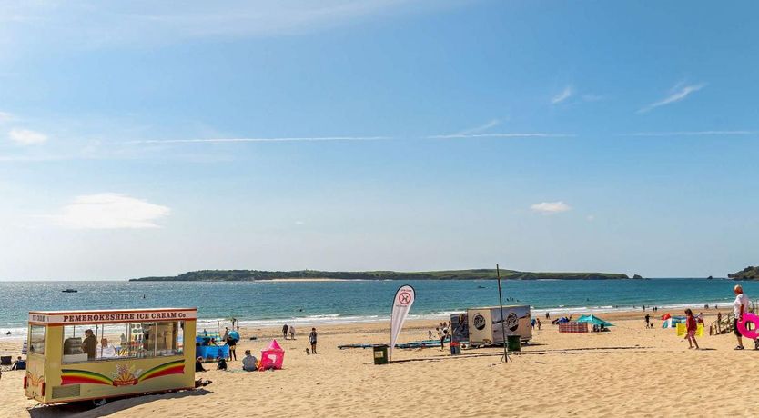 Photo of 1 Bed in Tenby