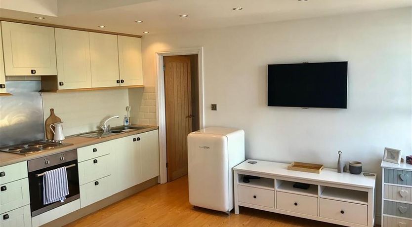 Photo of 1 Bed in Tenby