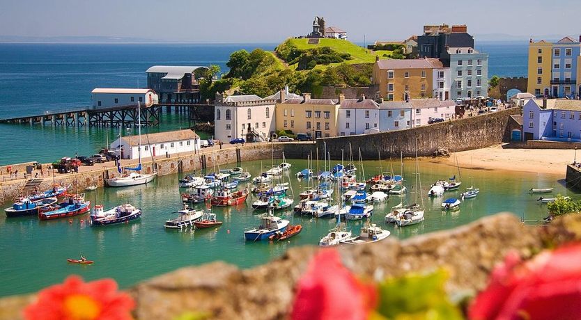 Photo of 1 Bed in Tenby