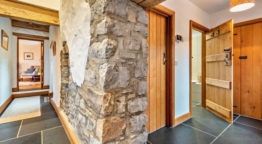 Photo of 3 Bed in St Florence