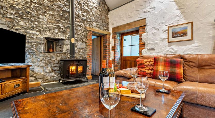 Photo of 3 Bed in St Florence