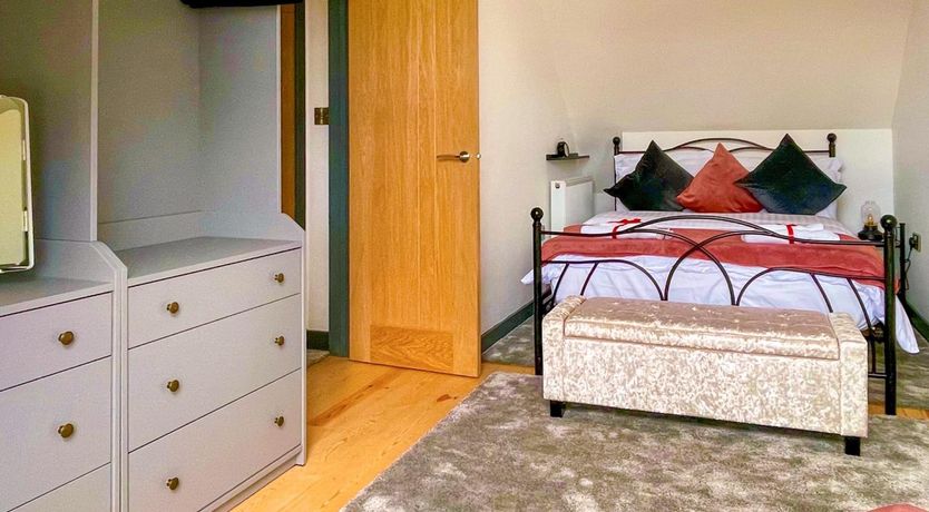 Photo of 2 Bed in Matlock