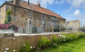 Photo of 2 Bed in St Andrews