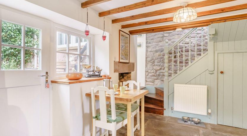 Photo of 2 Bed in Crickhowell