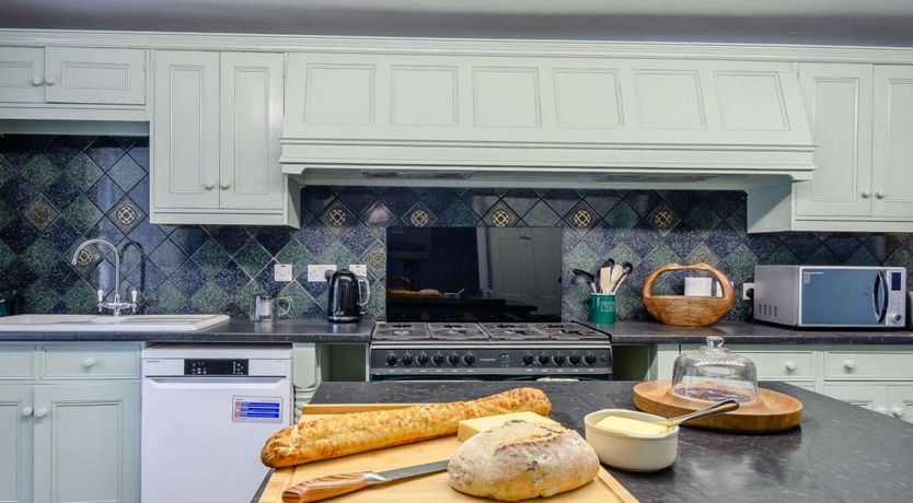 Photo of 7 Bed in Campbeltown