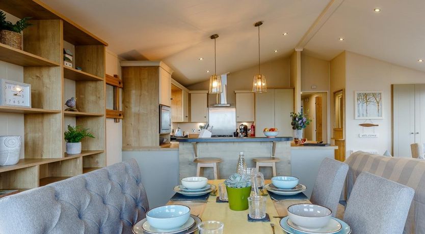 Photo of 2 Bed in Brixham