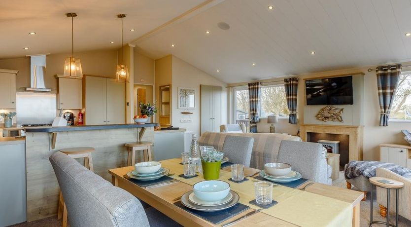 Photo of 2 Bed in Brixham