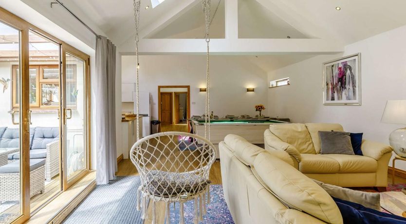 Photo of 4 Bed in Okehampton