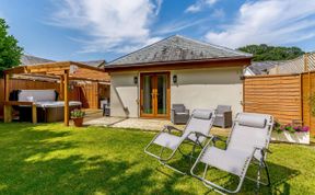 Photo of 4 Bed in Okehampton