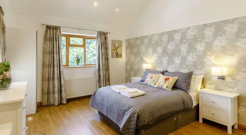 Photo of 4 Bed in Okehampton