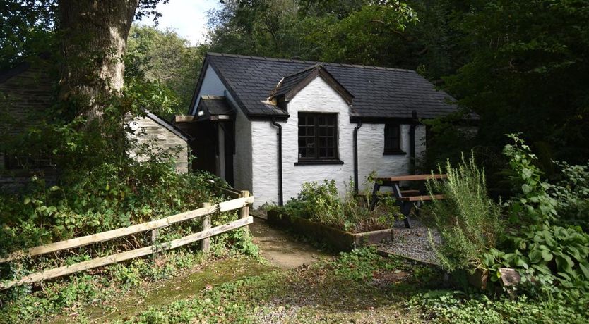 Photo of Cottage in West Wales