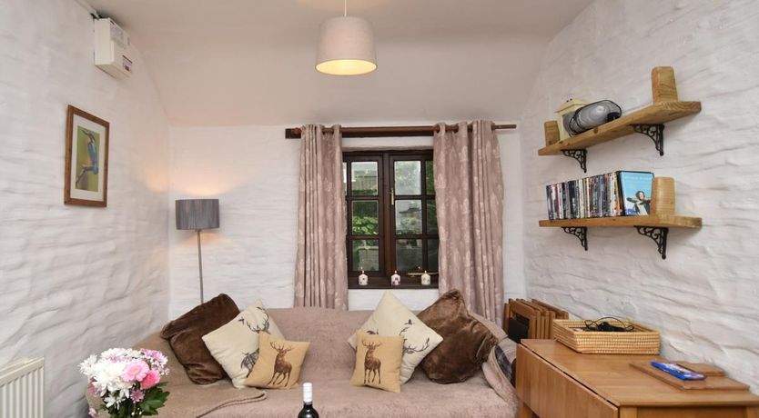 Photo of 2 Bed in Cilgerran