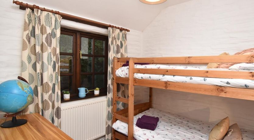 Photo of 2 Bed in Cilgerran