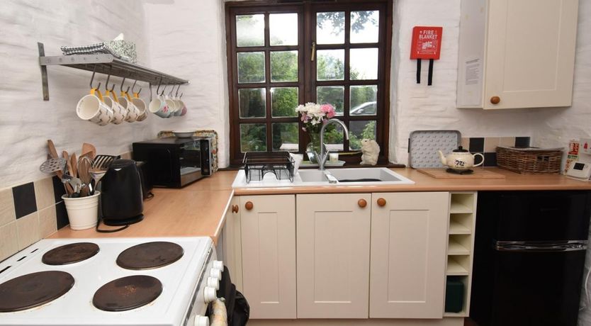 Photo of 2 Bed in Cilgerran