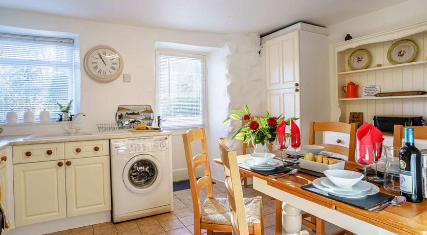 Photo of 3 Bed in Llandysul