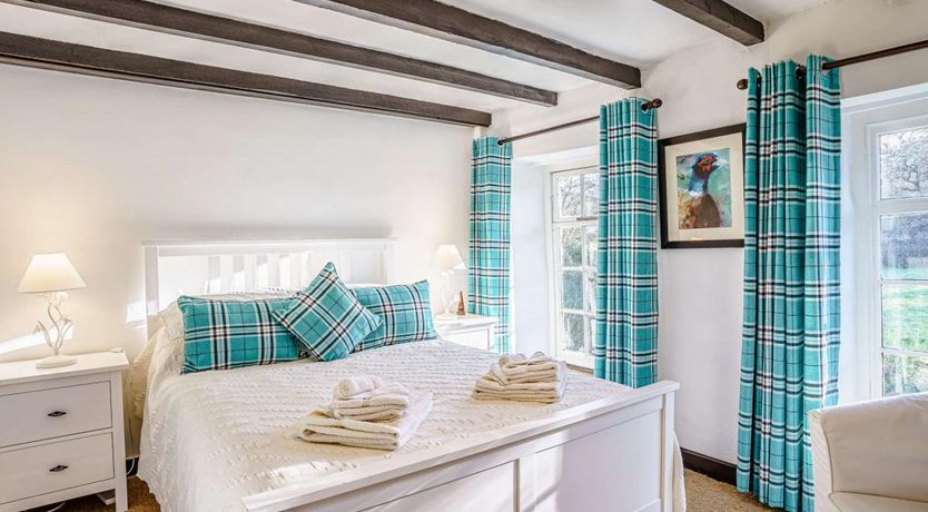 Photo of 3 Bed in Felindre