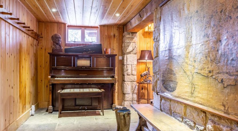 Photo of 4 Bed in Wrackleford