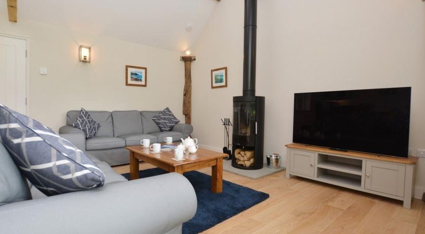 Photo of 2 Bed in Middlemarsh