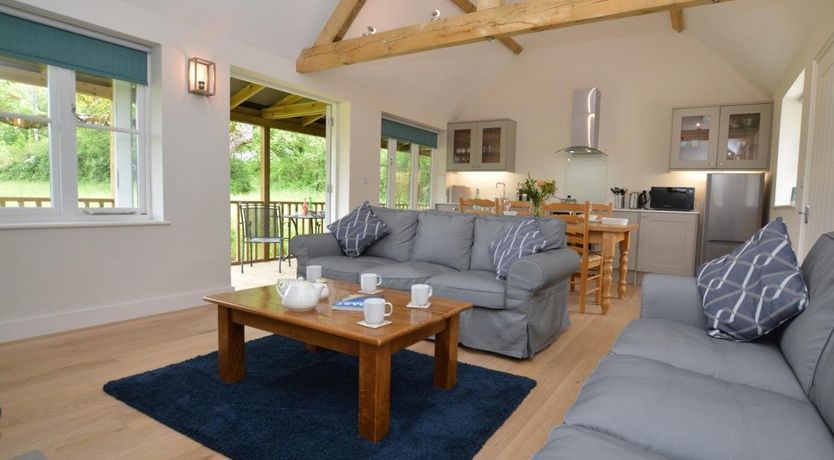 Photo of 2 Bed in Middlemarsh