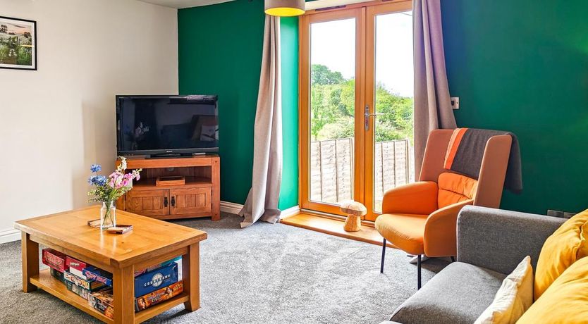 Photo of 2 Bed in Eckington