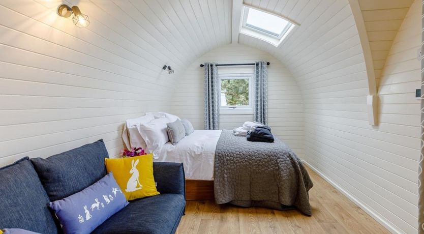 Photo of 1 Bed in Capel Garmon