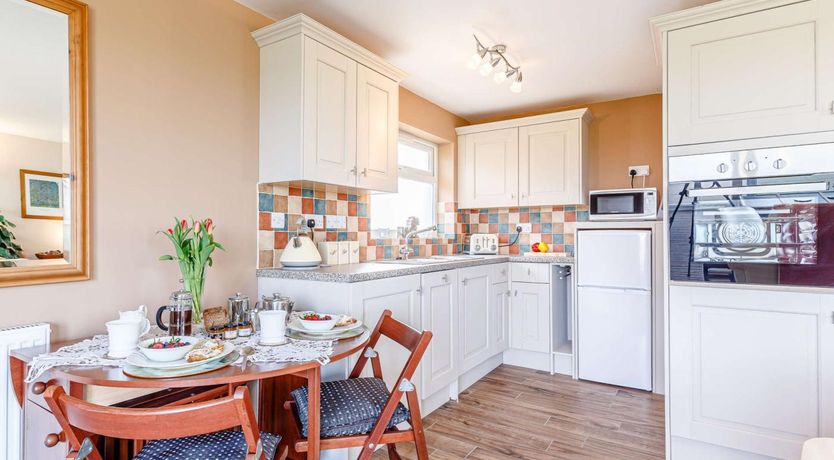 Photo of 1 Bed in Bude