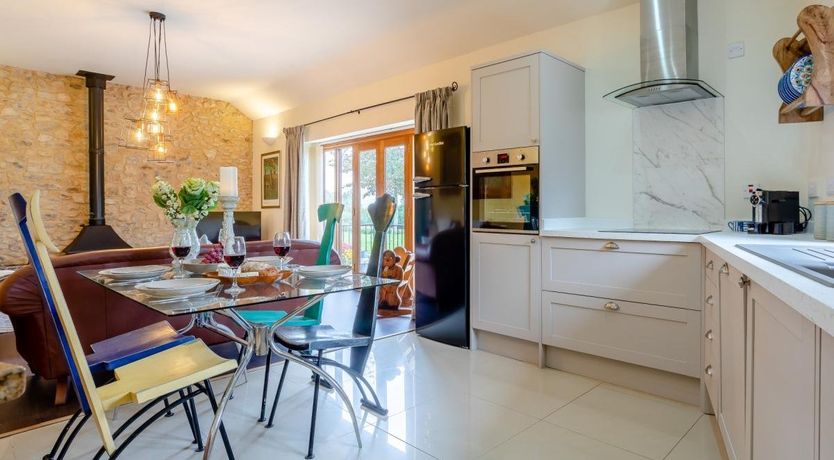 Photo of 2 Bed in Wyke