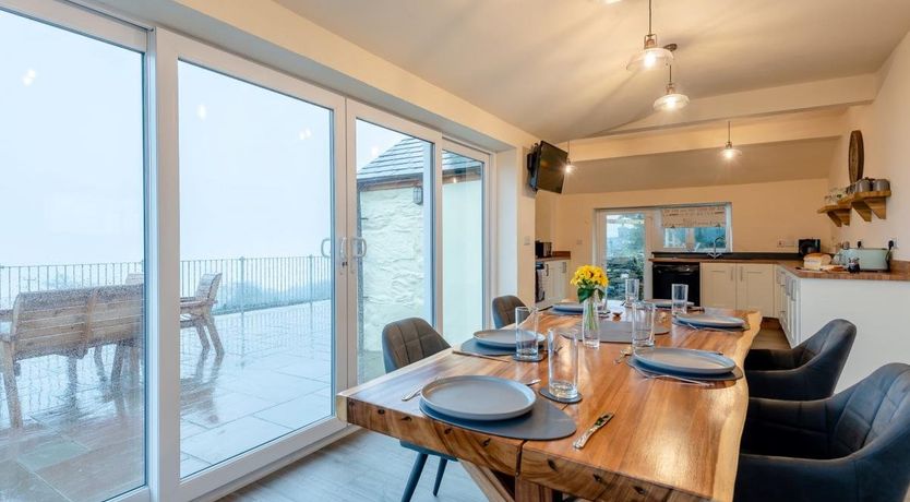 Photo of 3 Bed in Barmouth